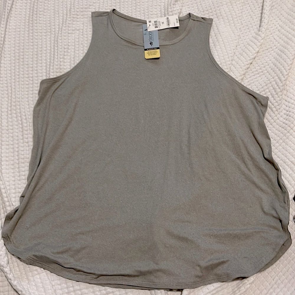 NWT- Ideology - 1X. Active Tank